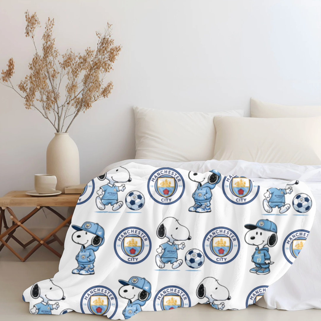 Snoopy x Manchester Plush Blanket