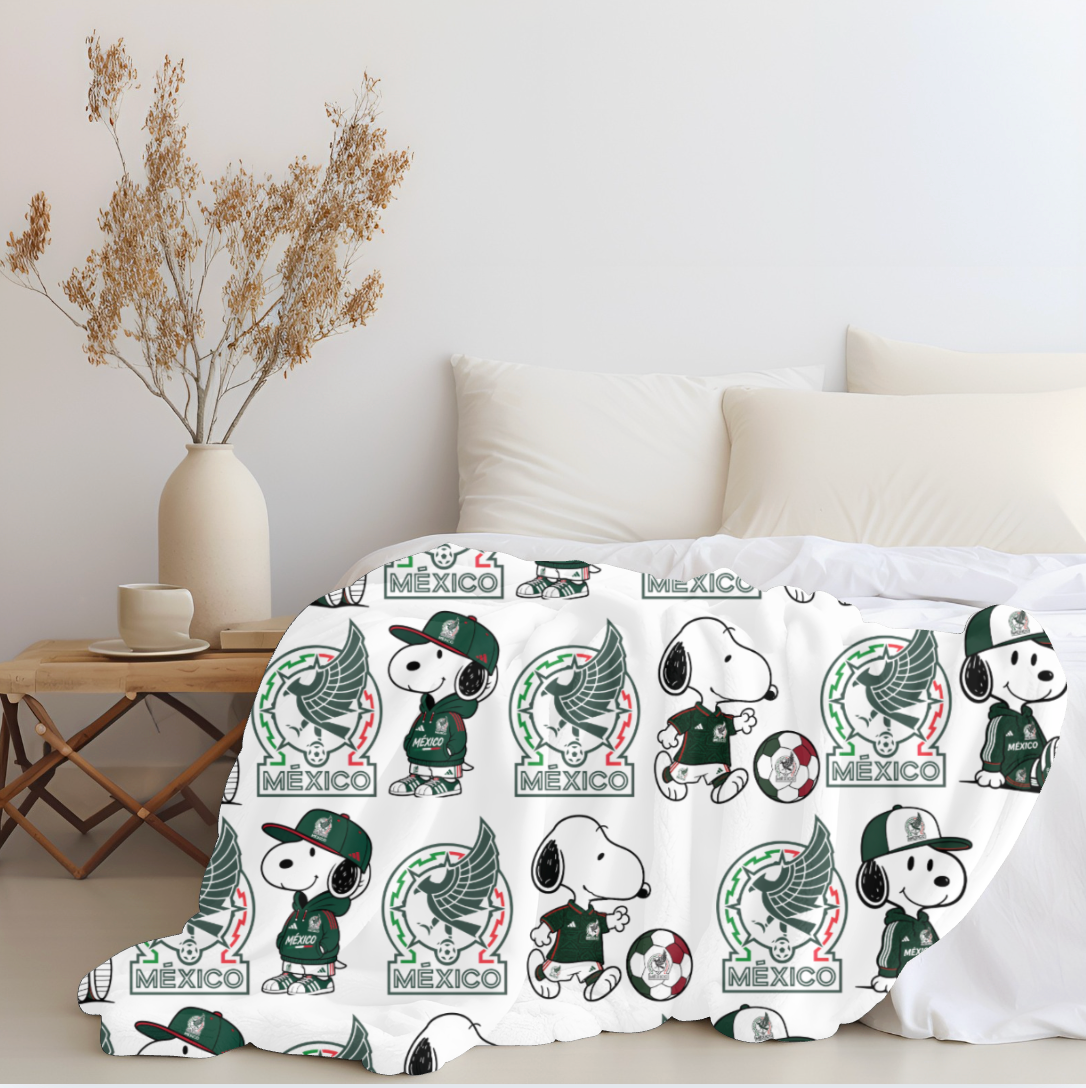 Snoopy x Mexico Plush Blanket