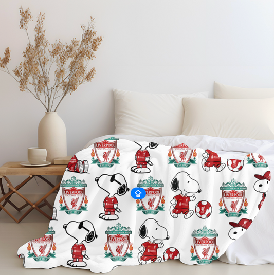 Snoopy x Liverpool Plush Blanket